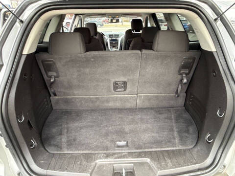 2010 Chevrolet Traverse LT