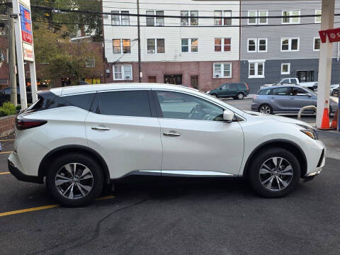 2022 Nissan Murano S