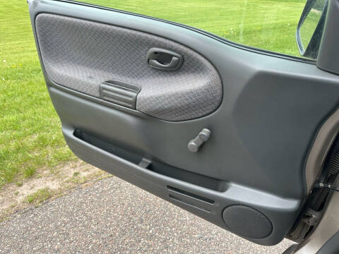 2002 Chevrolet Tracker