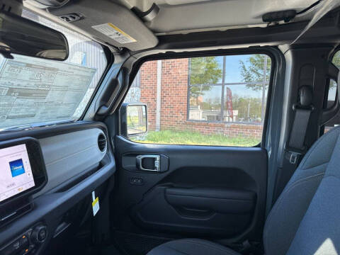 2025 Jeep Wrangler Sport S 4xe