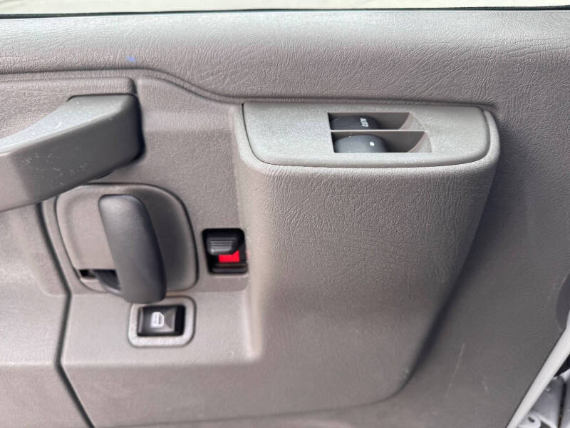 2019 Chevrolet Express 2500