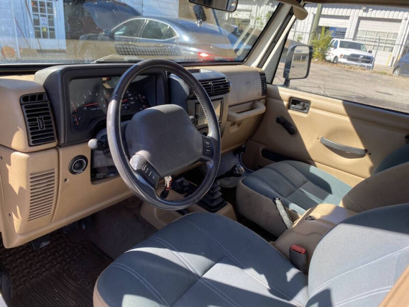 2001 Jeep Wrangler Sahara