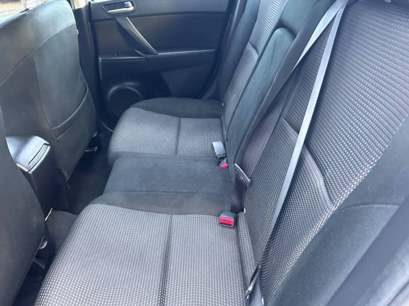 2012 Mazda MAZDA3 i Touring