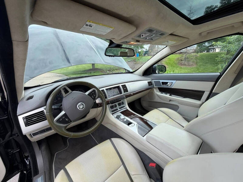 2012 Jaguar XF Portfolio