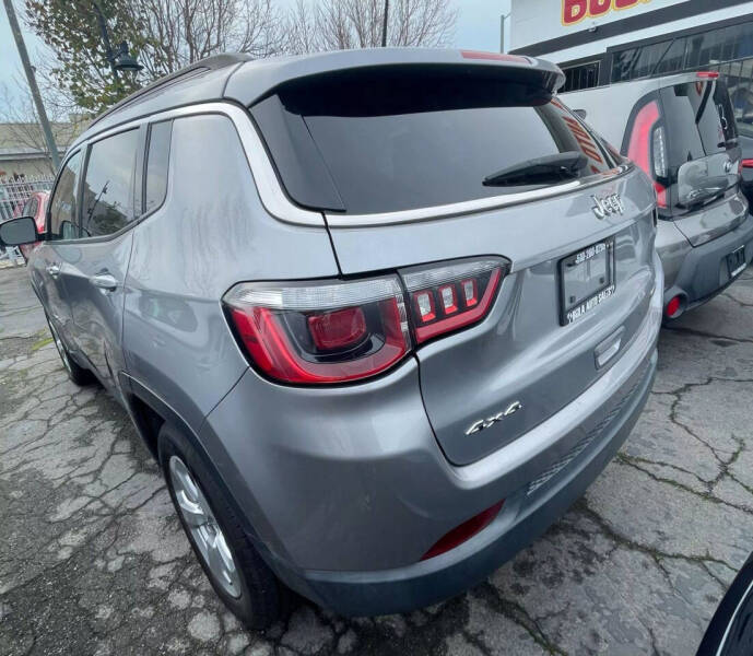 2018 Jeep Compass Latitude