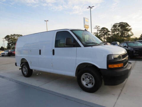 2025 Chevrolet Express 2500