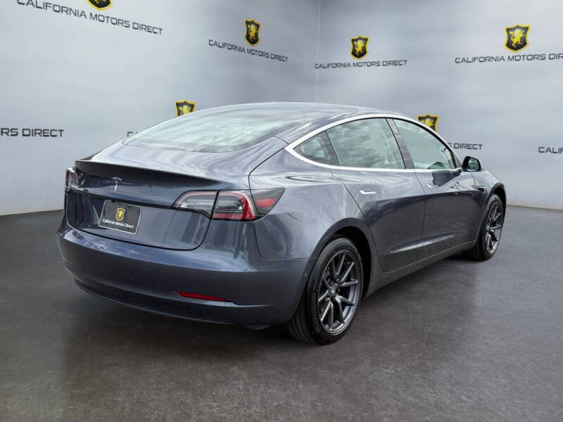 2019 Tesla Model 3 Mid Range