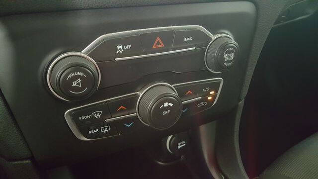 2015 Dodge Charger SE