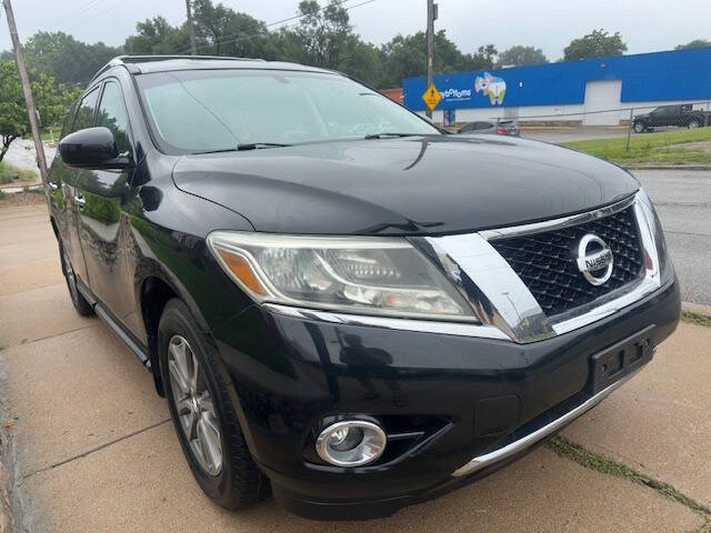 2015 Nissan Pathfinder SV