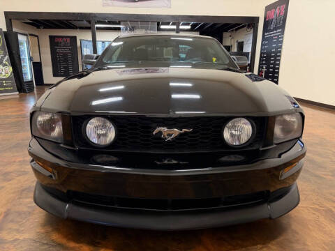 2006 Ford Mustang GT Deluxe