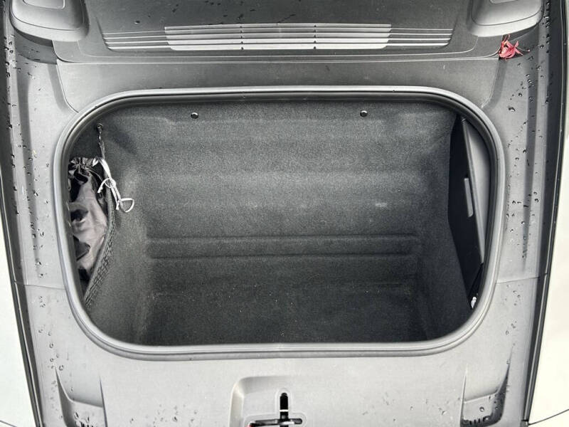 2022 Porsche 911 Carrera 4