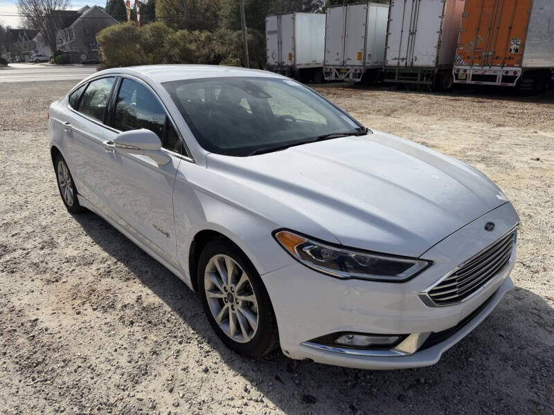 2017 Ford Fusion Hybrid SE