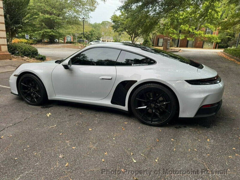2025 Porsche 911 Carrera
