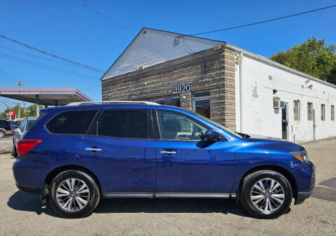 2017 Nissan Pathfinder S