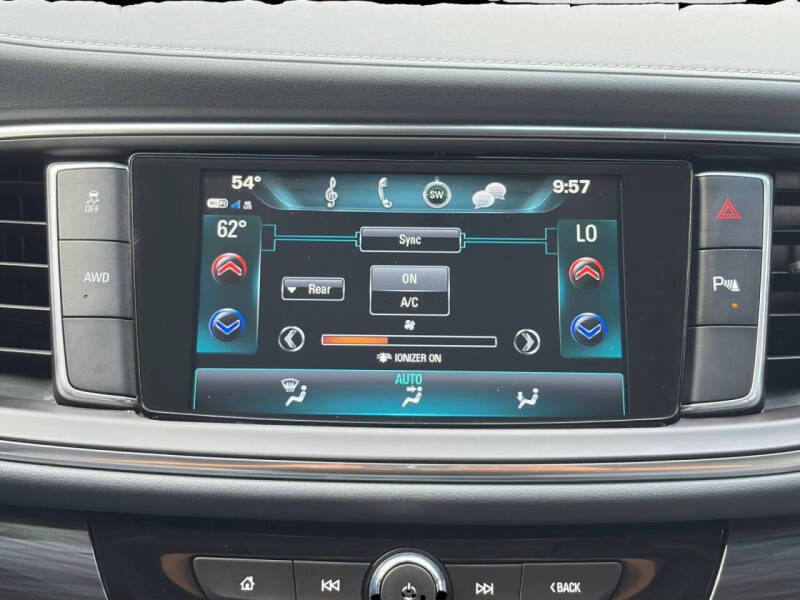 2019 Buick Enclave Essence
