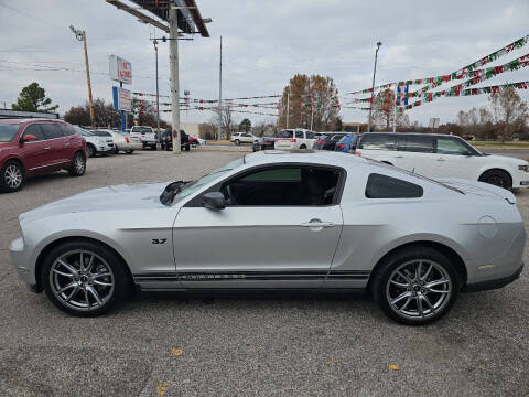 2011 Ford Mustang V6