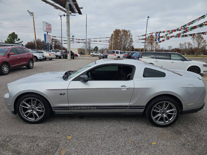 2011 Ford Mustang V6's photo