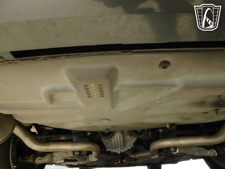 2003 Ford Thunderbird