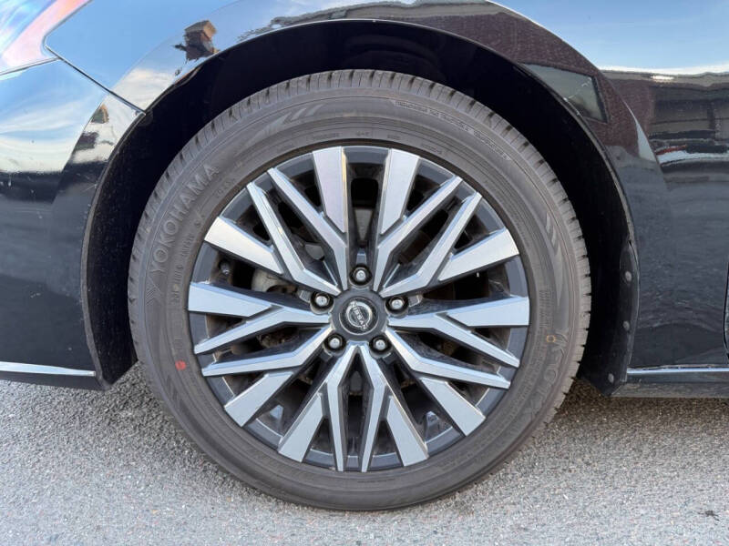 2023 Nissan Altima 2.5 SV