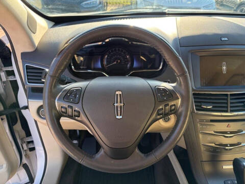 2016 Lincoln MKT EcoBoost