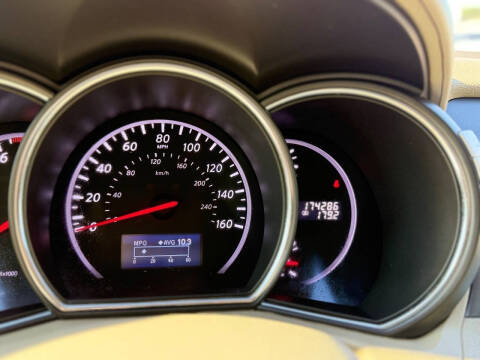 2011 Nissan Murano LE