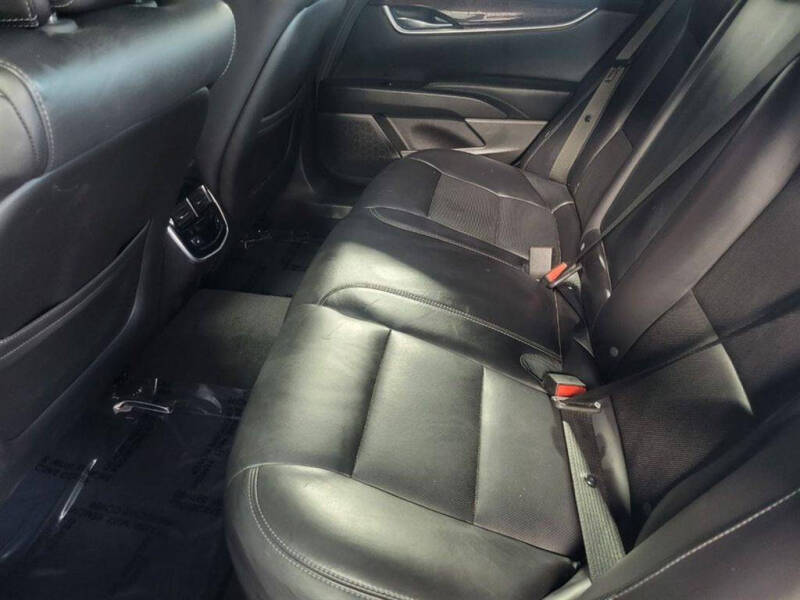 2014 Cadillac XTS Luxury Collection