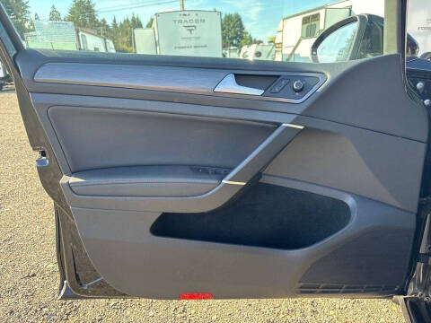 2020 Volkswagen Golf TSI