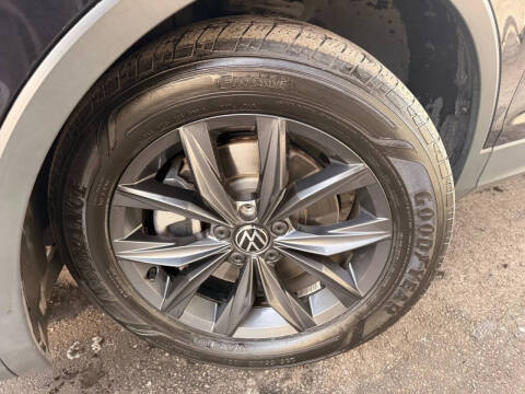 2022 Volkswagen Tiguan SE 4Motion