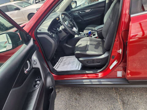 2018 Nissan Rogue SV
