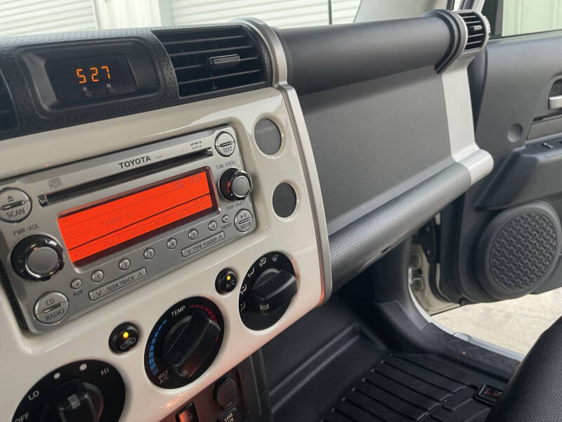 2012 Toyota FJ Cruiser