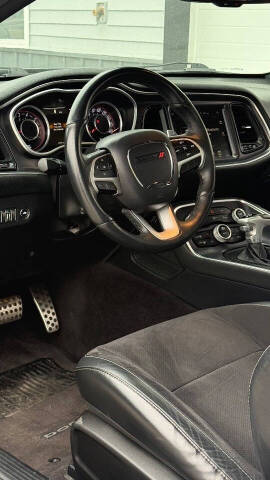 2016 Dodge Challenger R/T Scat Pack