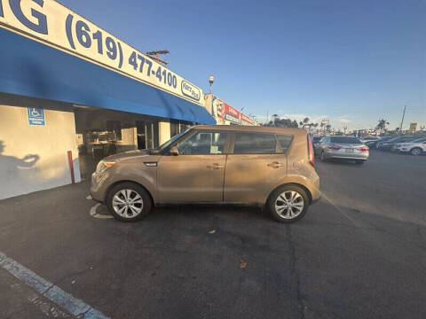 2015 Kia Soul +