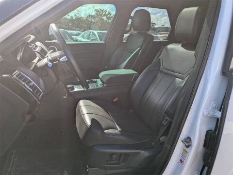 2019 Land Rover Discovery SE