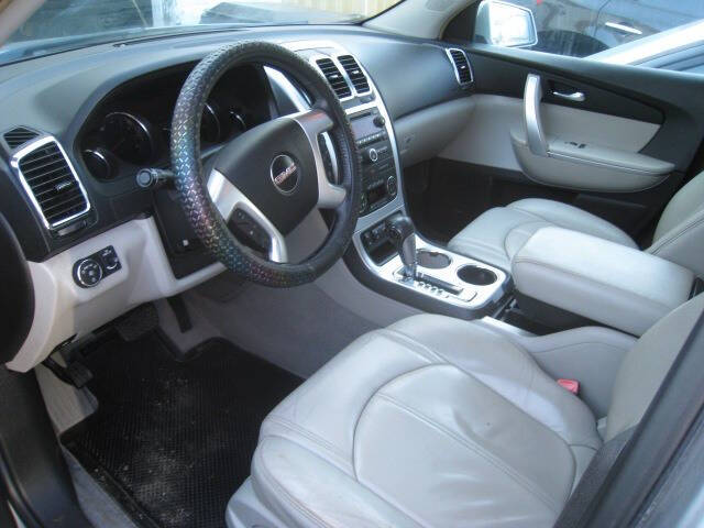 2009 GMC Acadia SLT2 photo 6