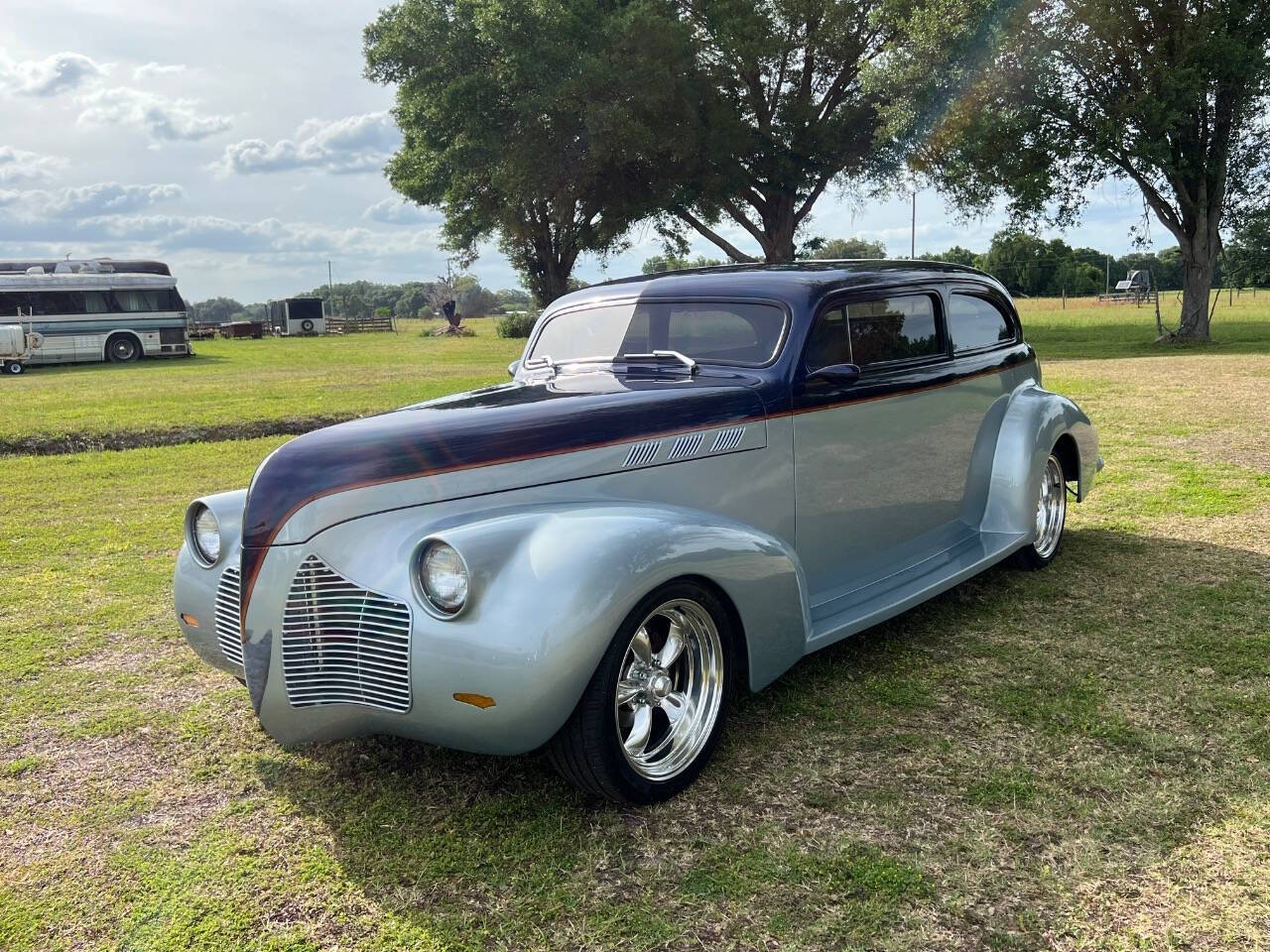 1940 Pontiac Deluxe for sale at Memory Lane Classic Cars in Bushnell, FL