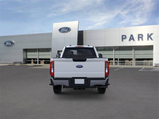 2025 Ford F-350 Super Duty XL