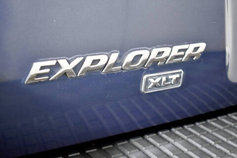 2004 Ford Explorer XLT