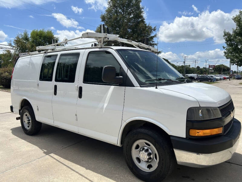 2019 Chevrolet Express 2500