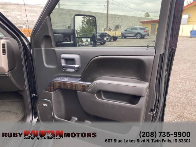 2015 GMC Sierra 3500HD