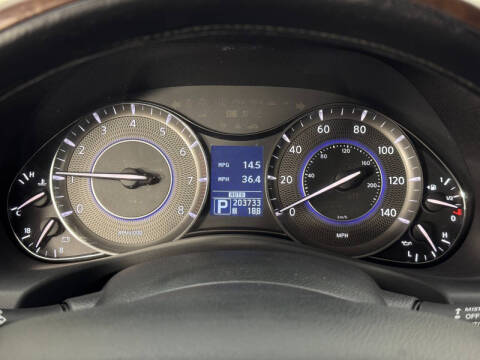 2011 Infiniti QX56