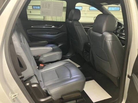 2022 Buick Enclave Essence