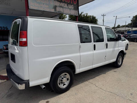2021 Chevrolet Express 2500