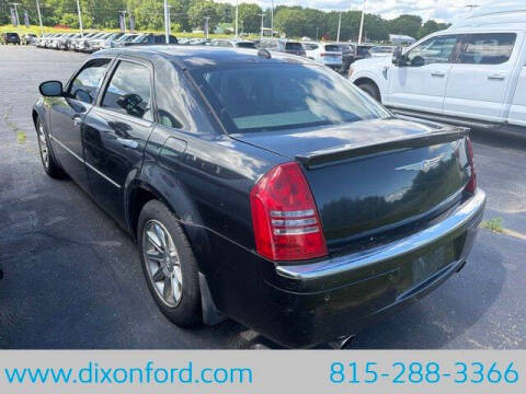 2005 Chrysler 300 C