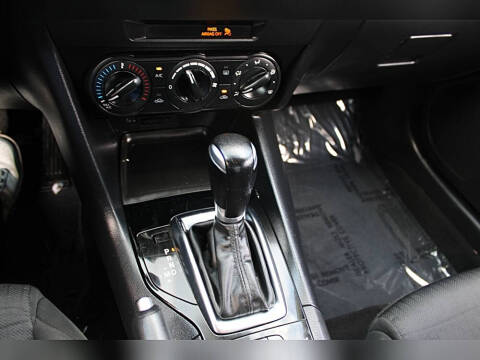 2015 Mazda MAZDA3 i Sport