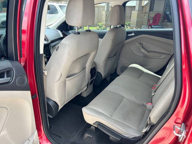 2017 Ford Escape SE