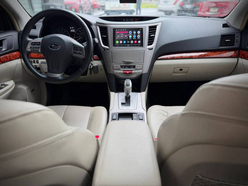 2012 Subaru Outback 2.5i Limited