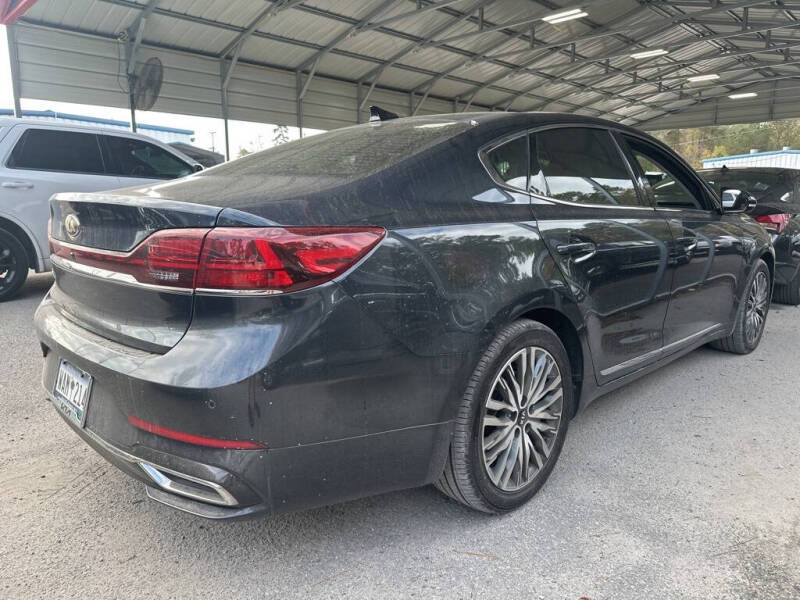 2020 Kia Cadenza Technology