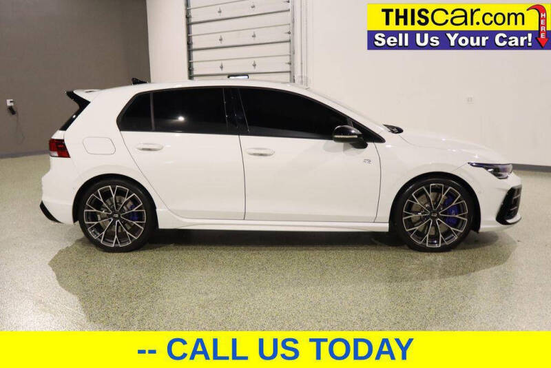 2025 Volkswagen Golf R 4Motion
