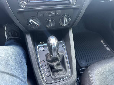 2017 Volkswagen Jetta 1.4T SE