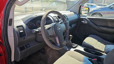 2011 Nissan Frontier S